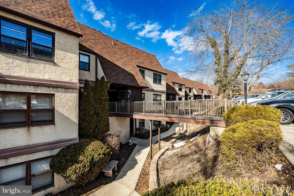 243 Shawmont Avenue #c photo 1