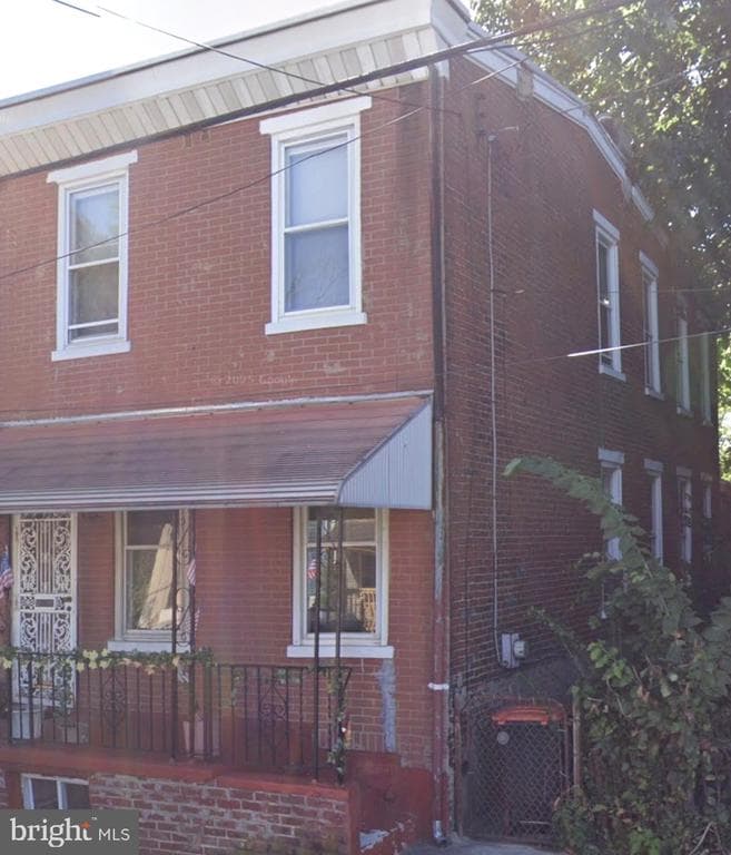 233 Patterson Street photo 1