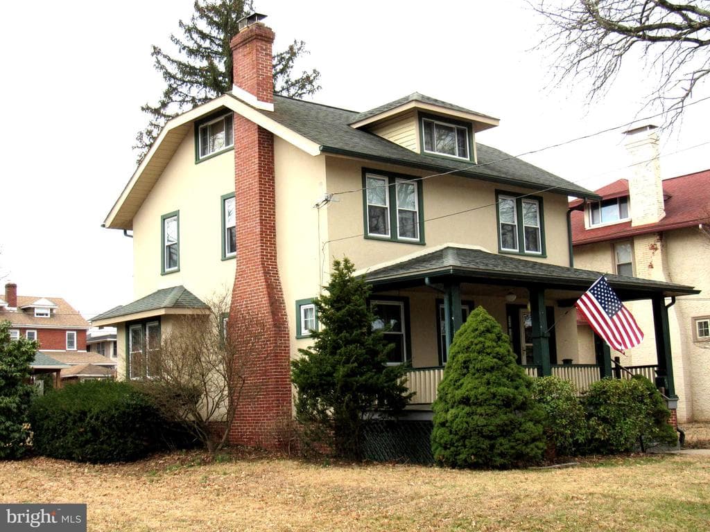 136 4th Avenue photo 1