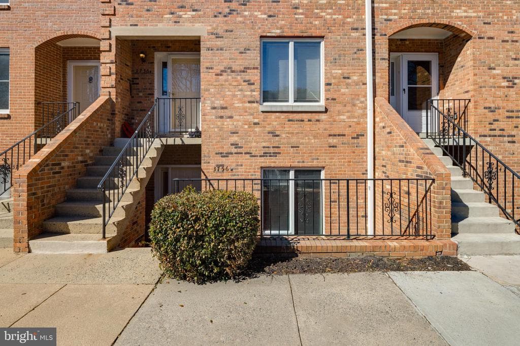 3756a Madison photo 1