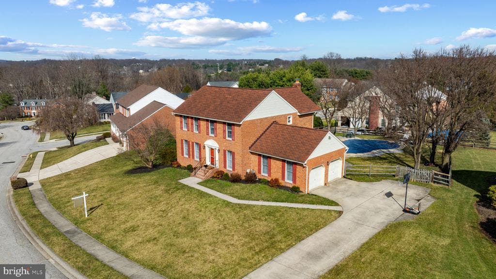 1611 Lynndale Court photo 1