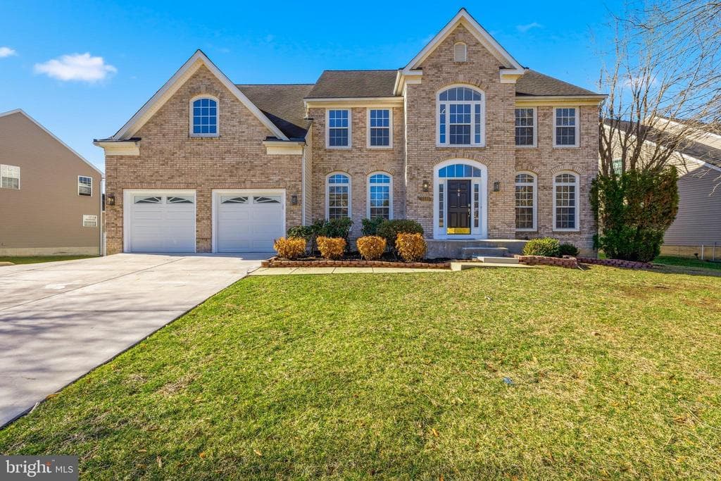 1305 River Birch Place photo 1