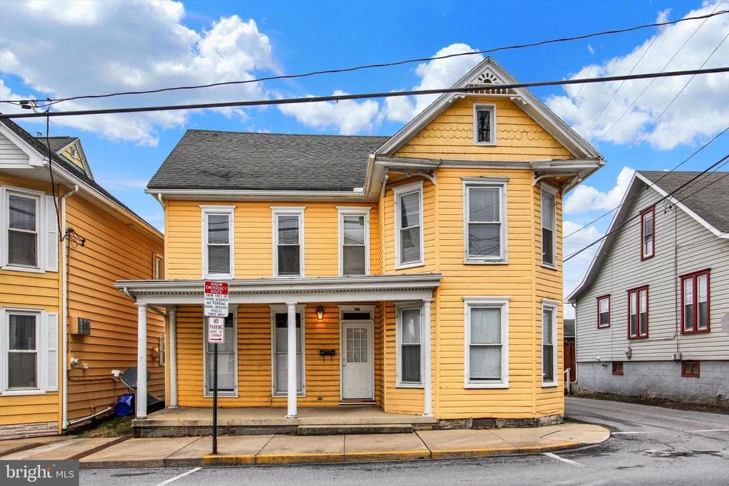 15 E Orange Street photo 1