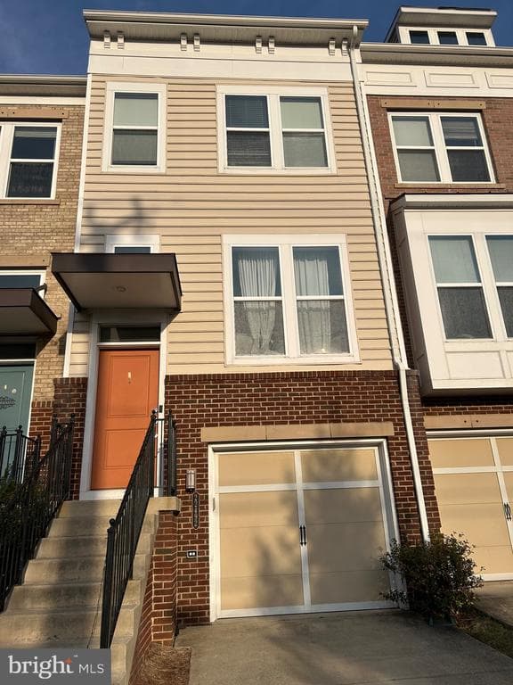 22492 Highcroft Terrace photo 1