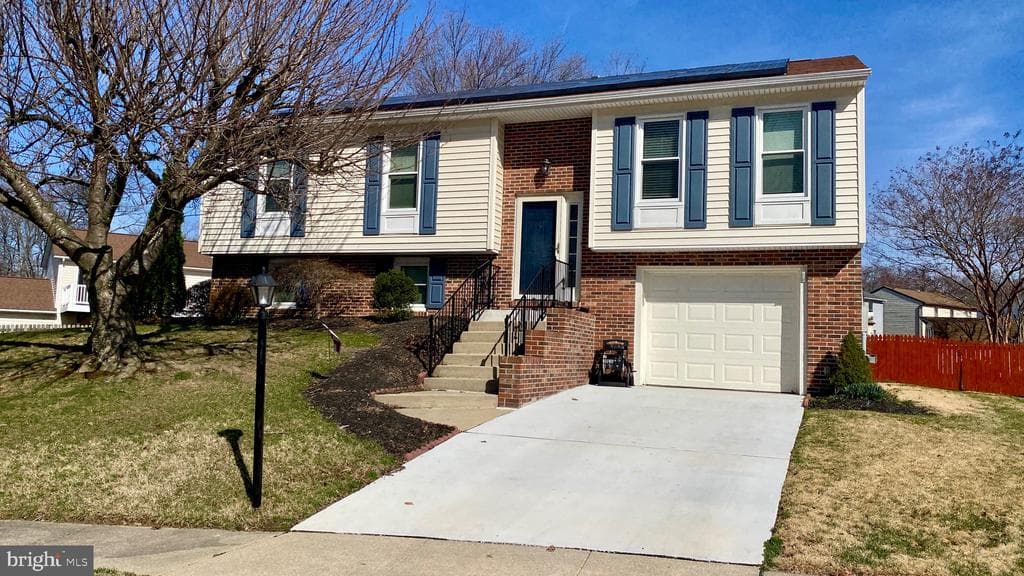 115 Hastings Court photo 1