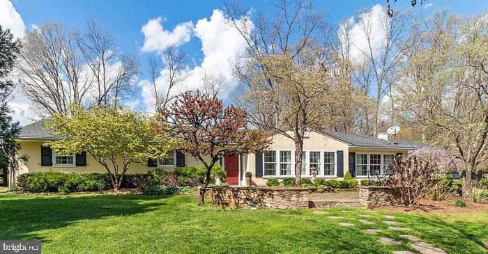 5556 Merry Oaks Road photo 1