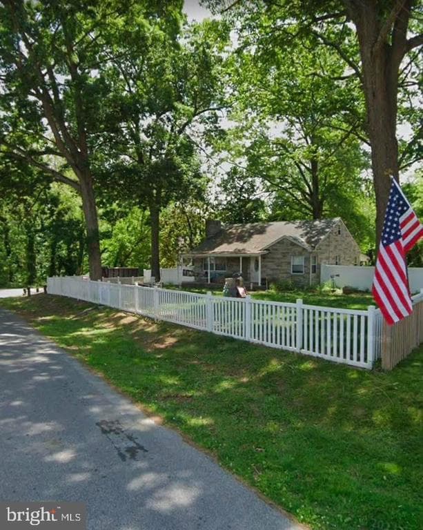 7051 Greenbank Road photo 1