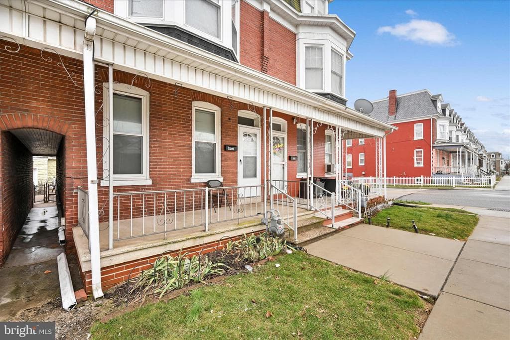 802 Chestnut Street photo 1