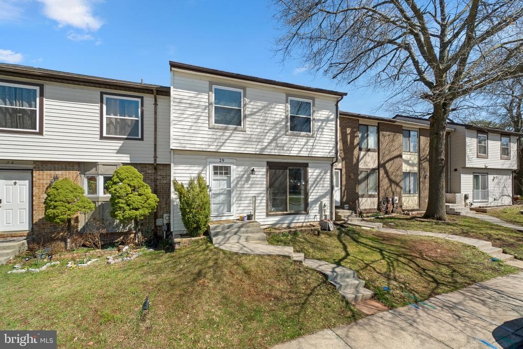 29 Mountaingate Drive photo 1