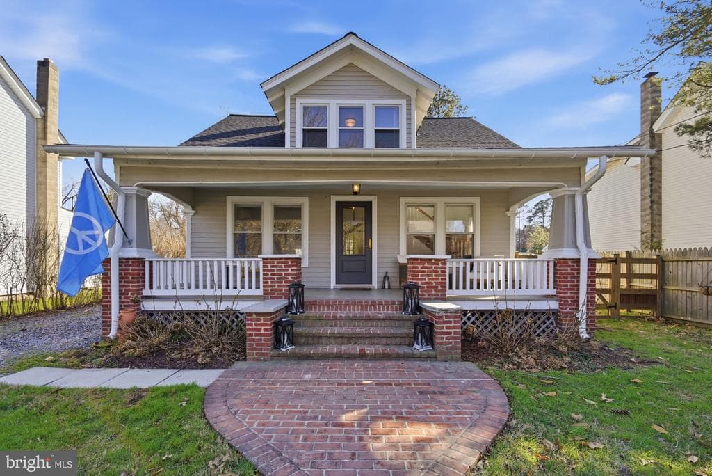 21235 Rock Hall Avenue photo 1