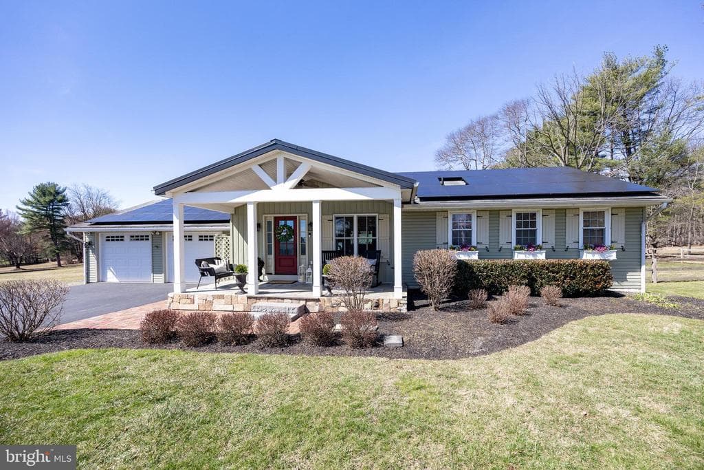 41 Denton Drive photo 1