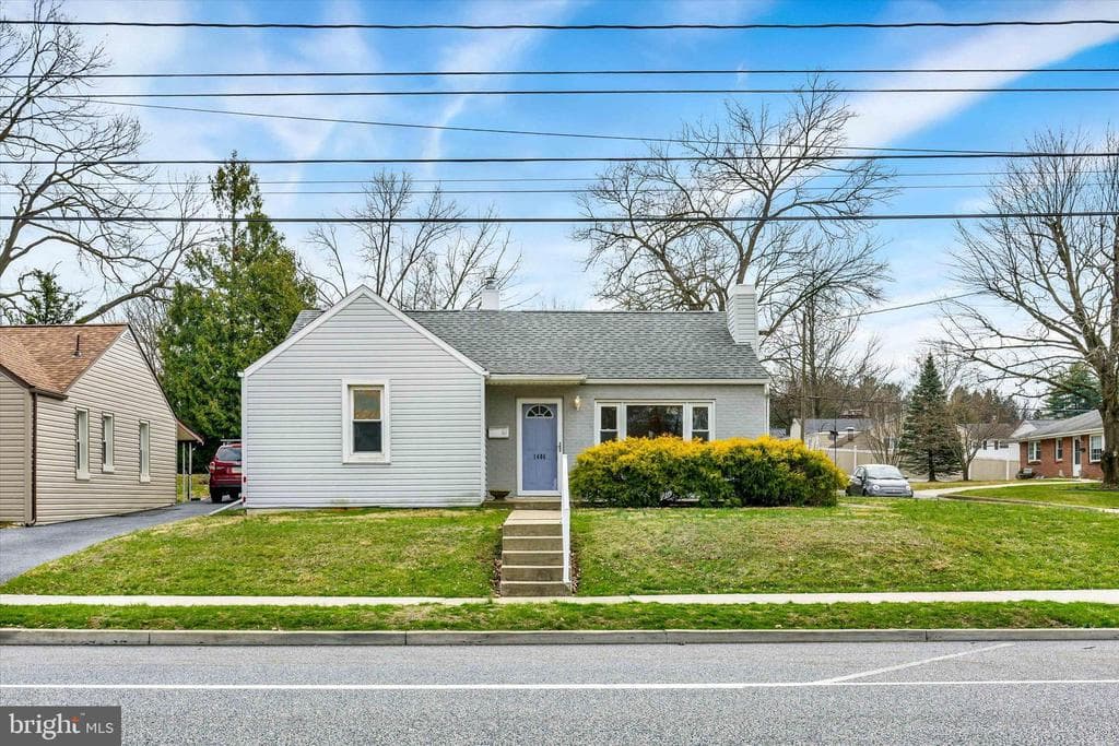1406 Simpson Ferry Road photo 1
