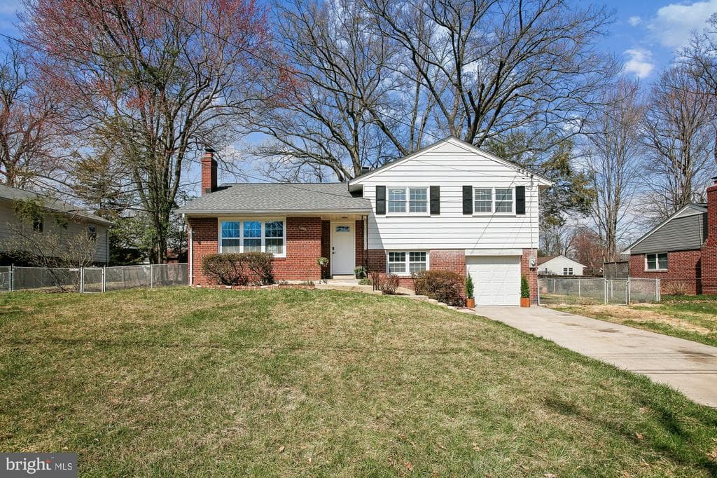 7318 Chatham Street photo 1