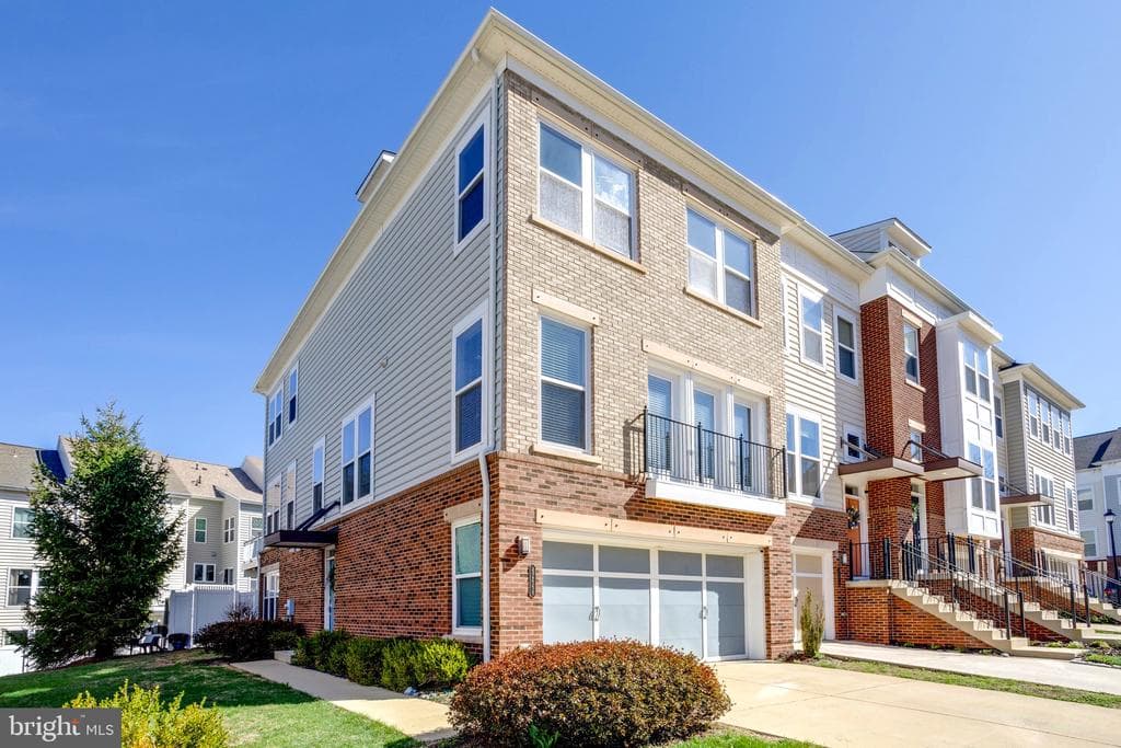 42668 New Dawn Terrace photo 1