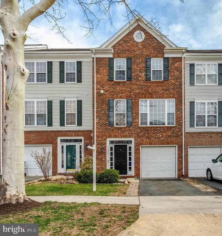 42888 Golf View Drive photo 1