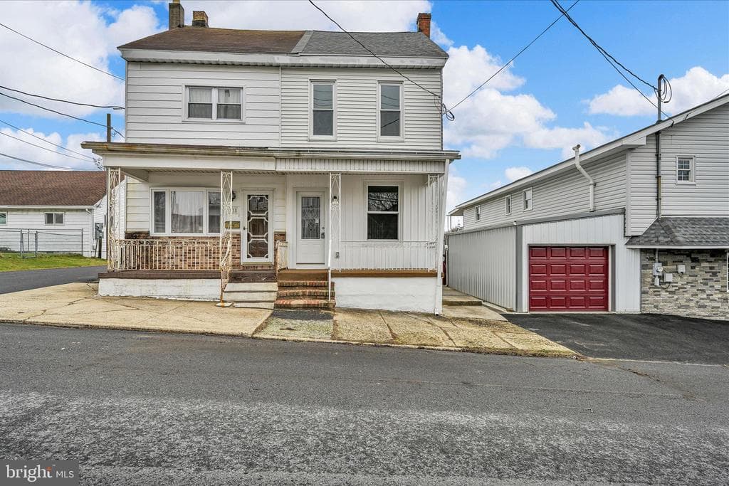 120 E Chestnut Street photo 1