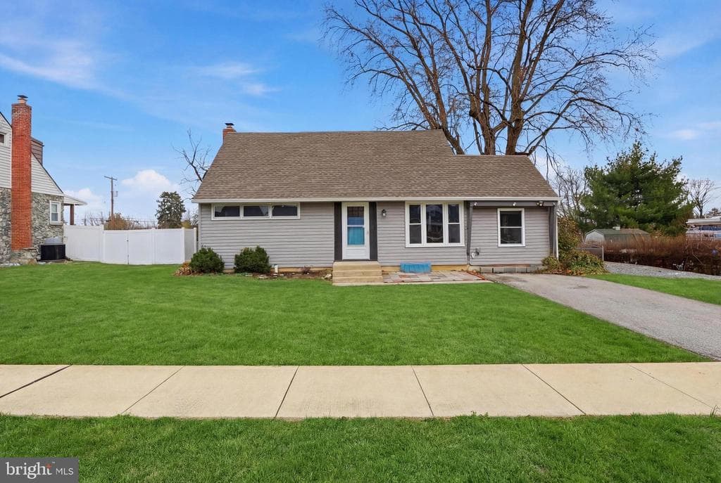 139 Sylvan Drive photo 1
