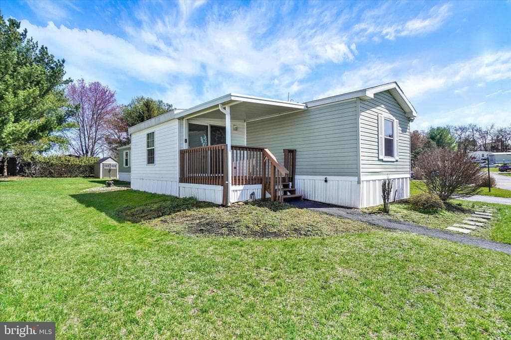 66 Alana Drive photo 1