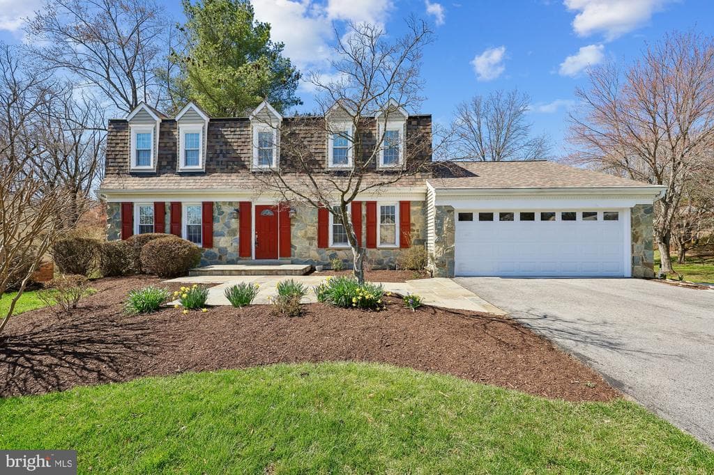 18 Kaywood Court photo 1