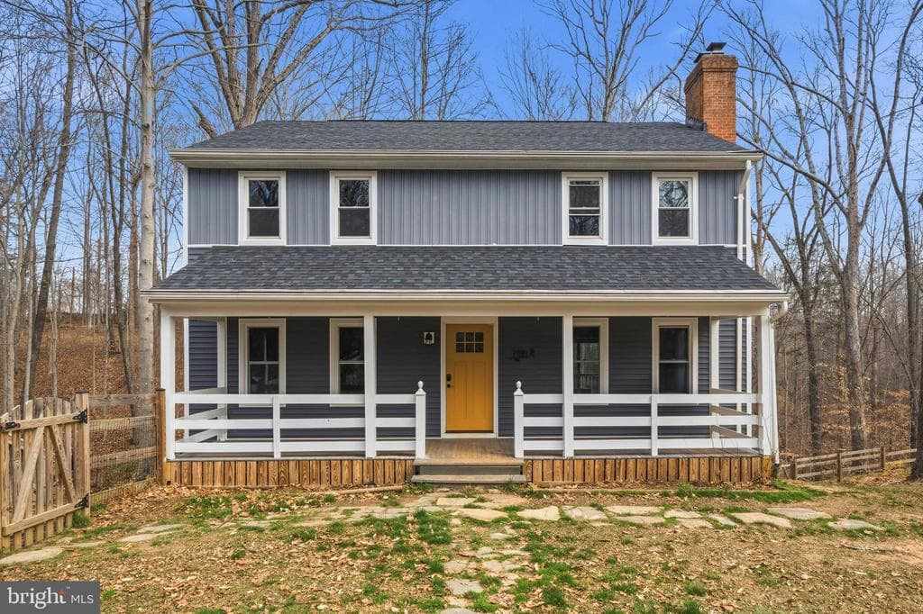 7194 Hall Tavern Court photo 1