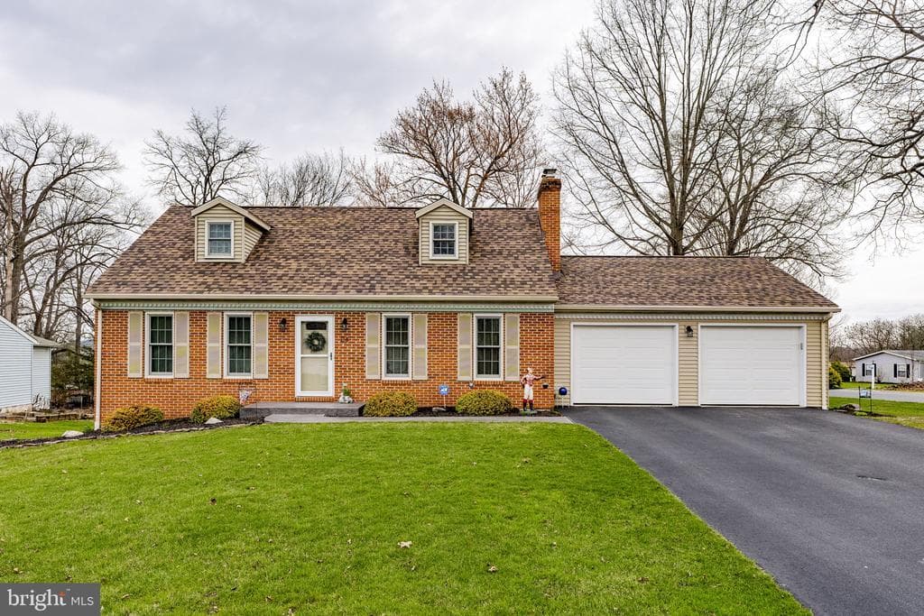 24 Edie Drive photo 1