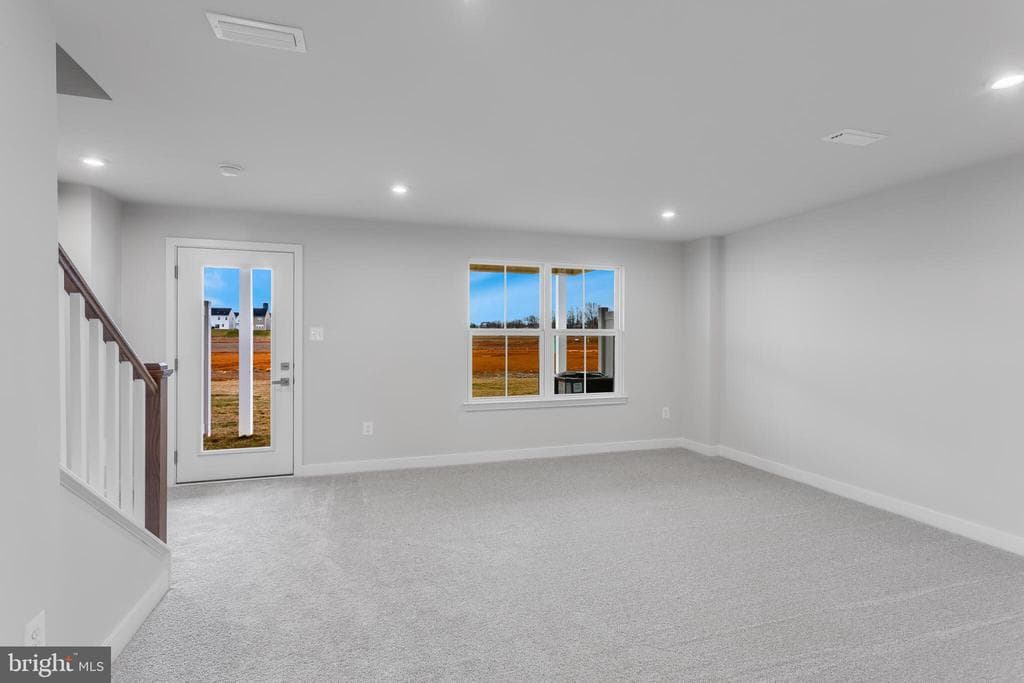 1729 Destrier Street photo 1