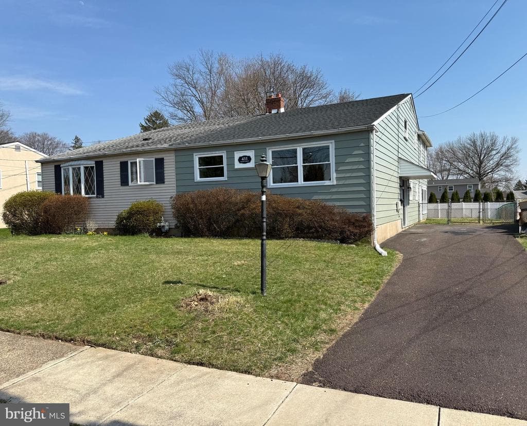 431 Cedar Street photo 1