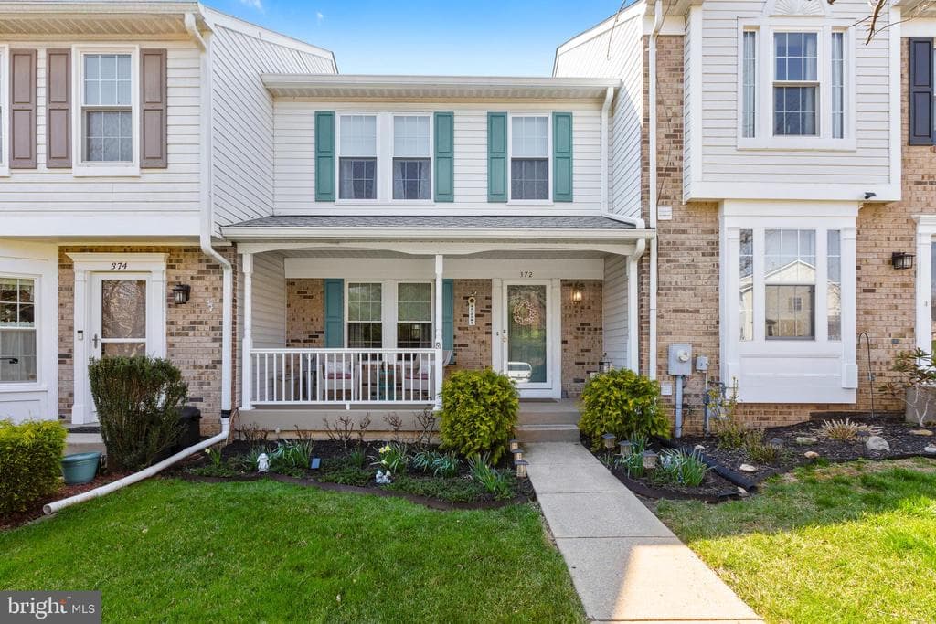372 Cinnabar Lane photo 1