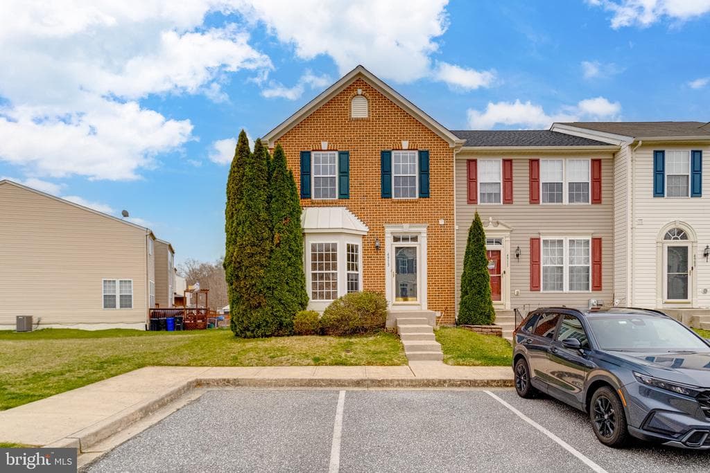 4913 Paper Bark Road photo 1