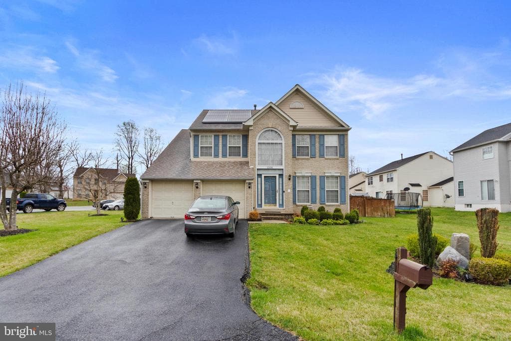 1308 Dakota Drive photo 1
