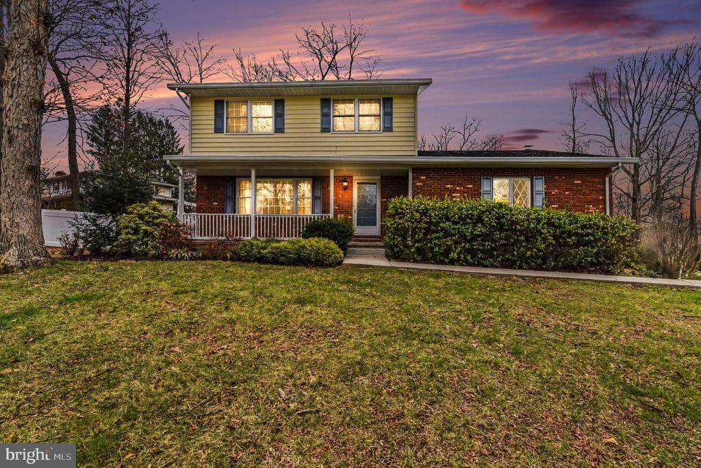 2201 Cedar Hill Drive photo 1