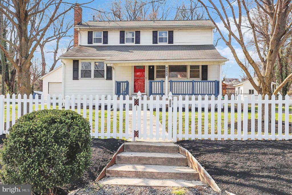 9222 Gross Avenue photo 1