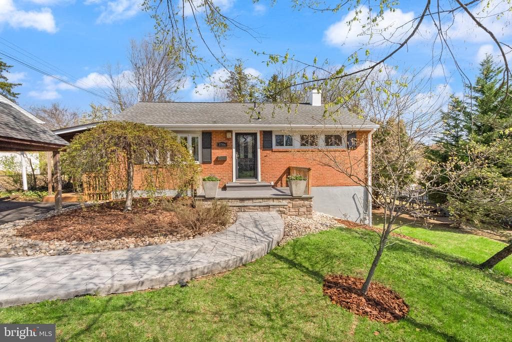 3706 Trigger Court photo 1