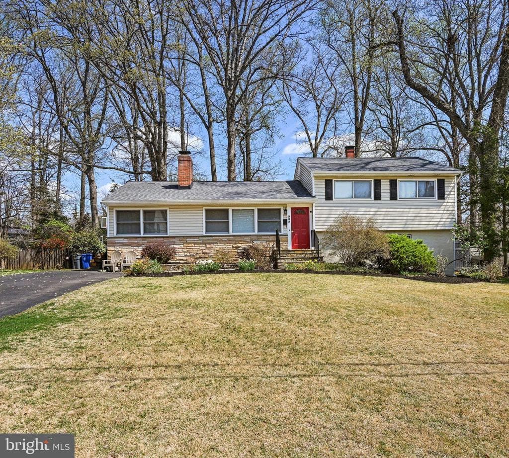 909 Plum Street SW photo 1