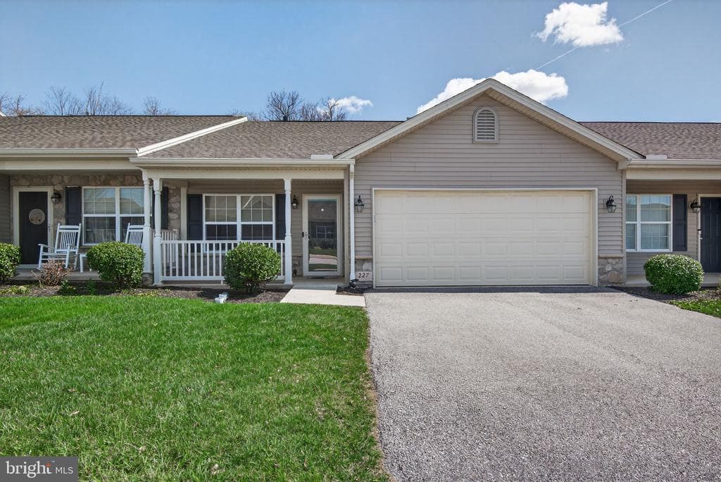227 Palomino Way #164 photo 1