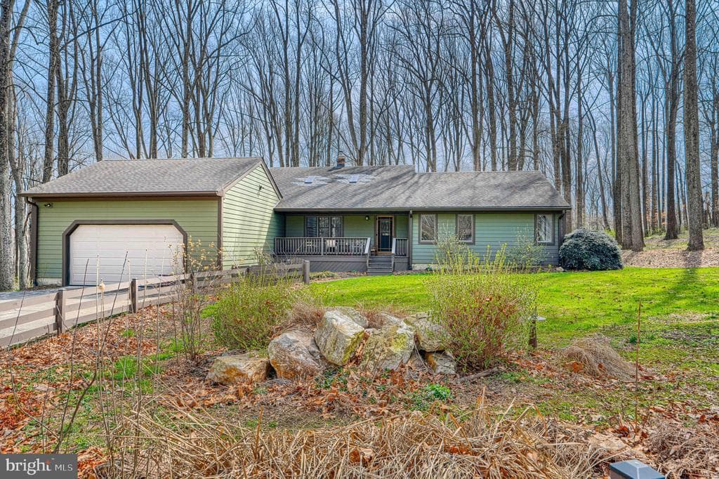 3931 Deer Park Court photo 1