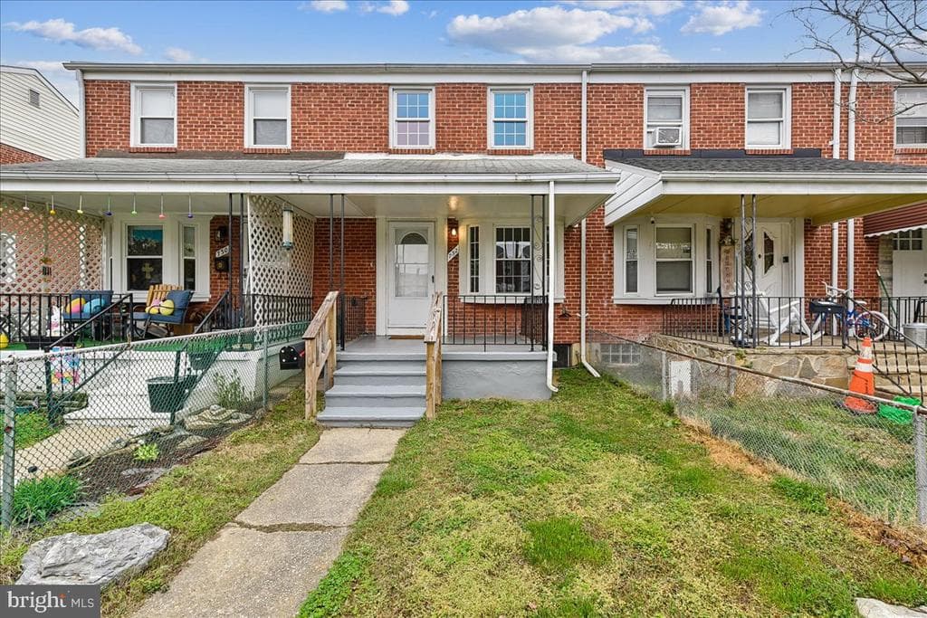 732 Arncliffe Road photo 1
