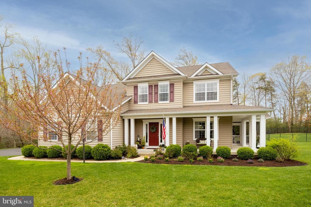 23711 Gambrel Oak Court photo 1
