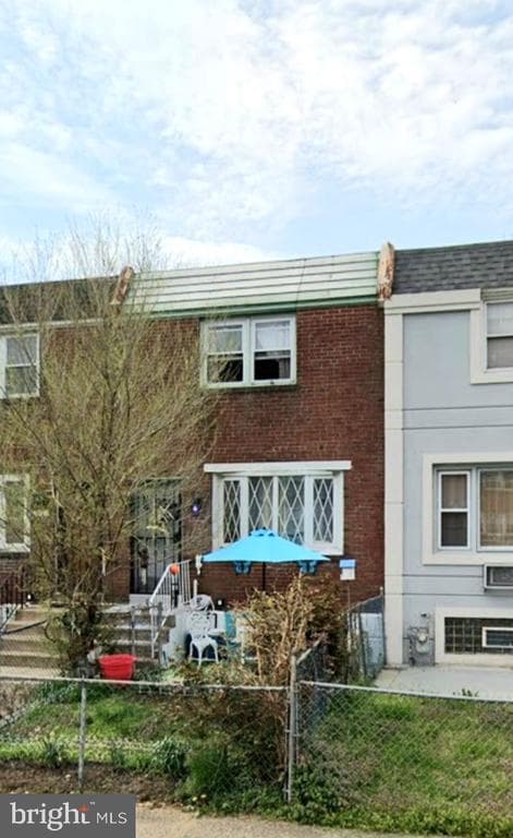 606 Colwyn photo 1