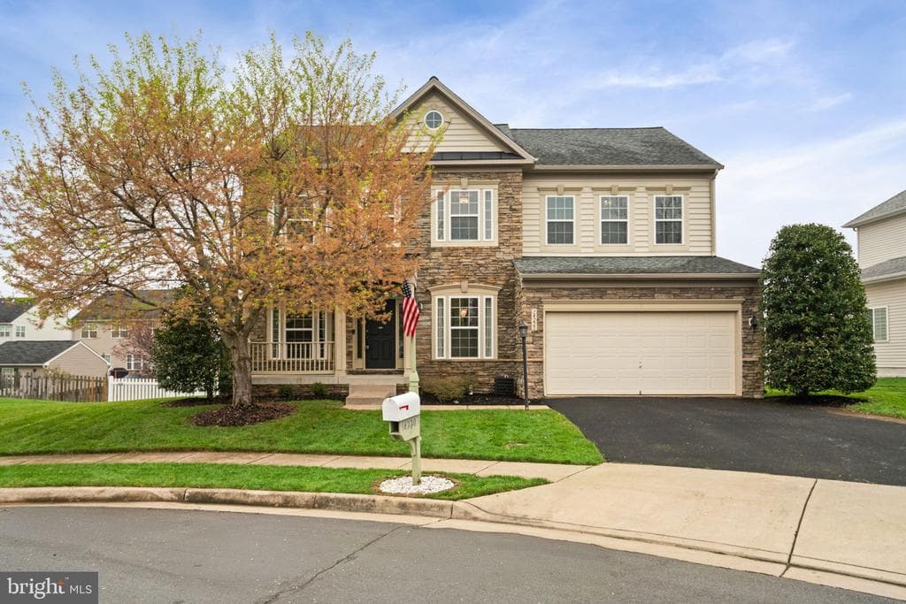 14220 Ladderbacked Drive photo 1
