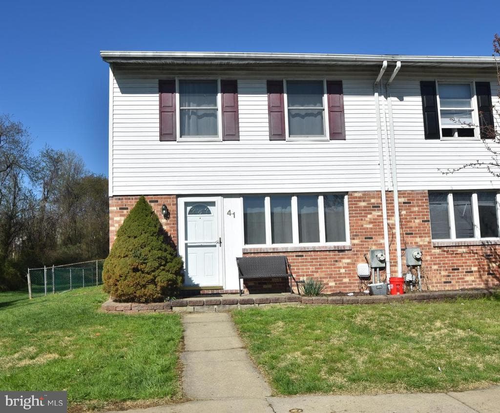 41 Transom Court photo 1