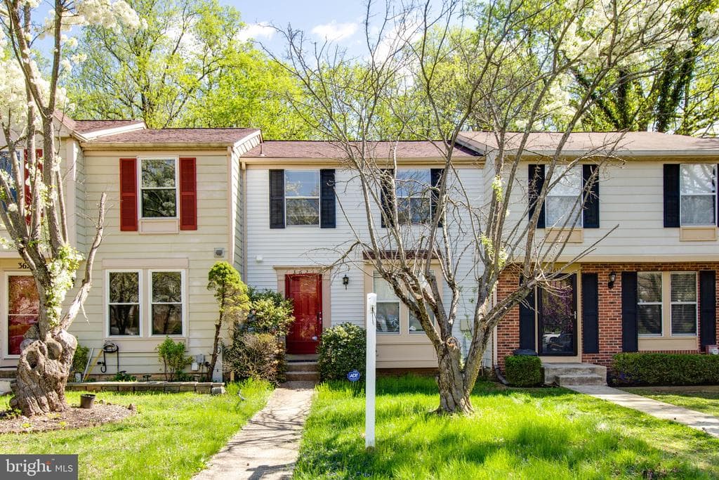 3621 Autumn Glen photo 1