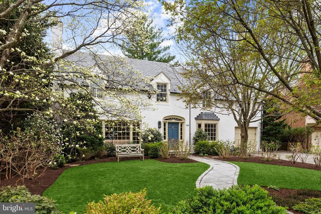 5202 Portsmouth Road photo 1