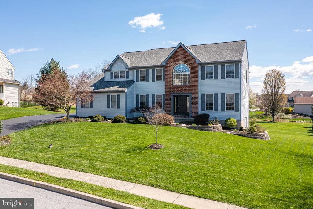 110 Orchard View Drive photo 1