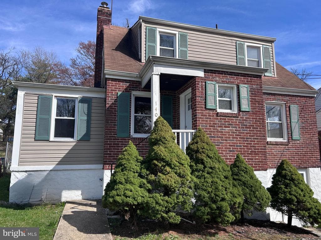1402 Edgewick Avenue photo 1