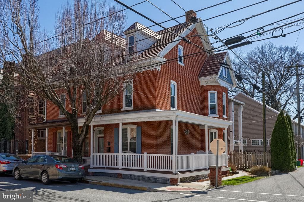 14 W Orange Street photo 1