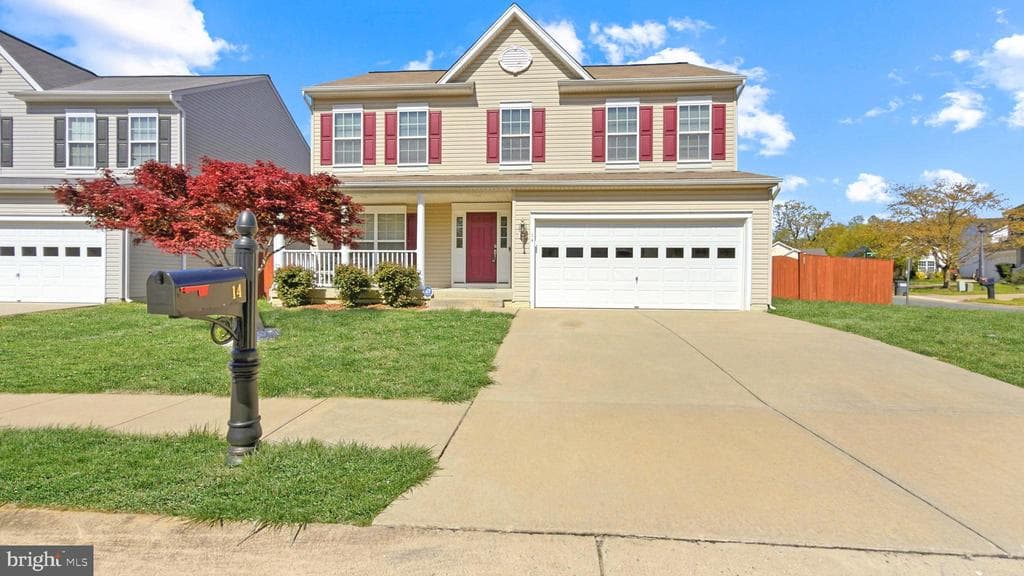 14 Grassland Street photo 1