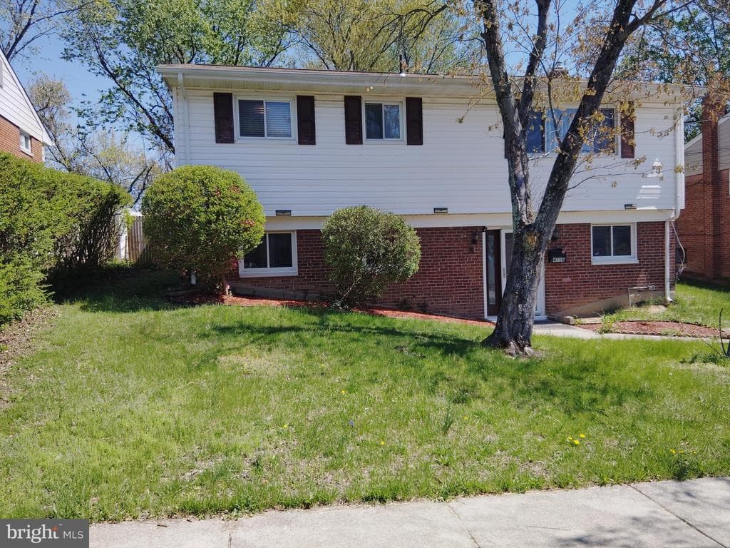 4106 Saint Clair Place photo 1