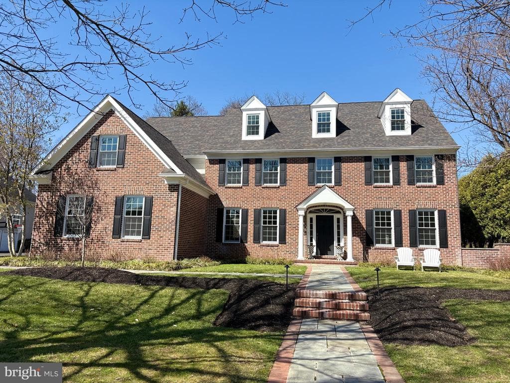 1419 Royal Oak Drive photo 1