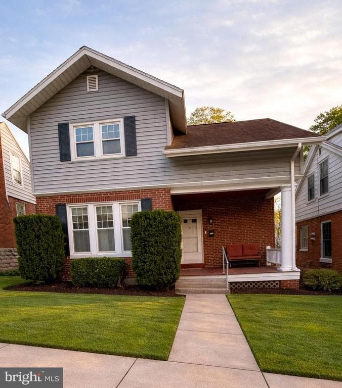 226 Walnut Street photo 1